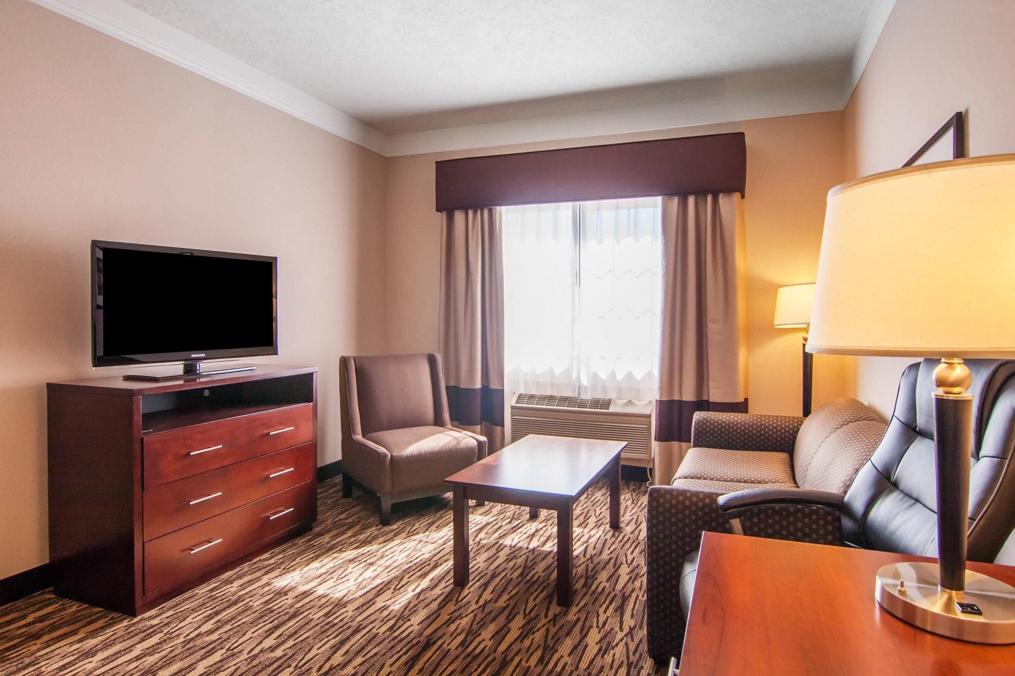 Comfort Suites Salem Exteriör bild